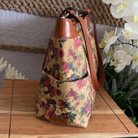 🔥FLASH SALE🔥Patricia Nash Coated Linen Canvas 👜 - Picture 10 of 16